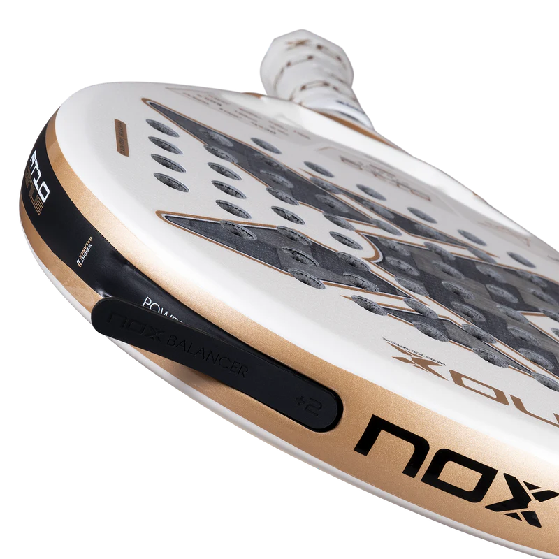 Pala de Pádel NOX AT10 Genius 12K Alum Xtrem de Agustín Tapia (2026)