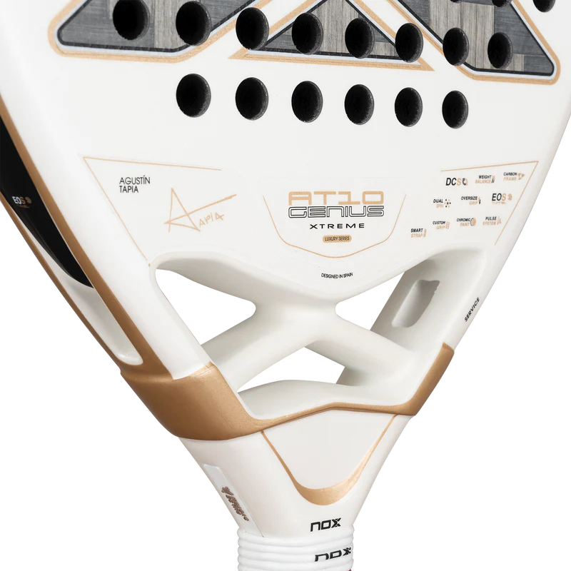 Pala de Pádel NOX AT10 Genius 12K Alum Xtrem de Agustín Tapia (2026)